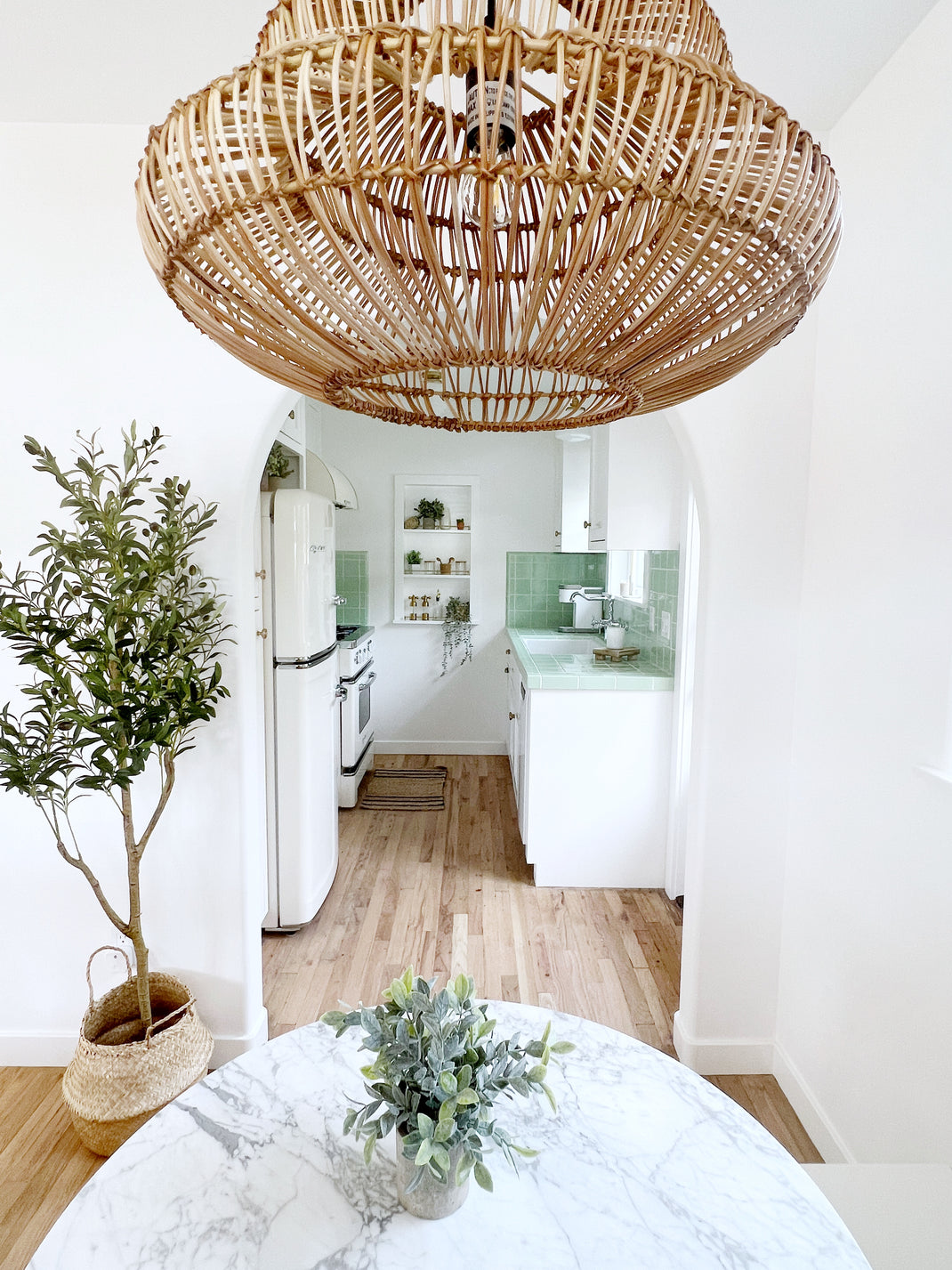 Romantic The Mint Casa Airbnb Belmont Shore Beach Luxury 1920s Charmin